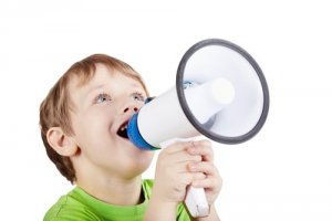Child-using-Megaphone